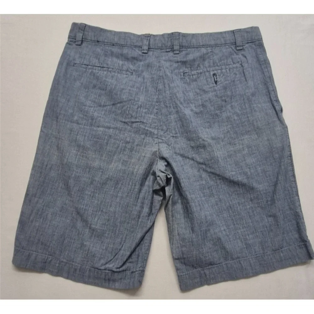 Banana Republic men's heathered blue chino shorts sz. 34 flat front 100% Cotton